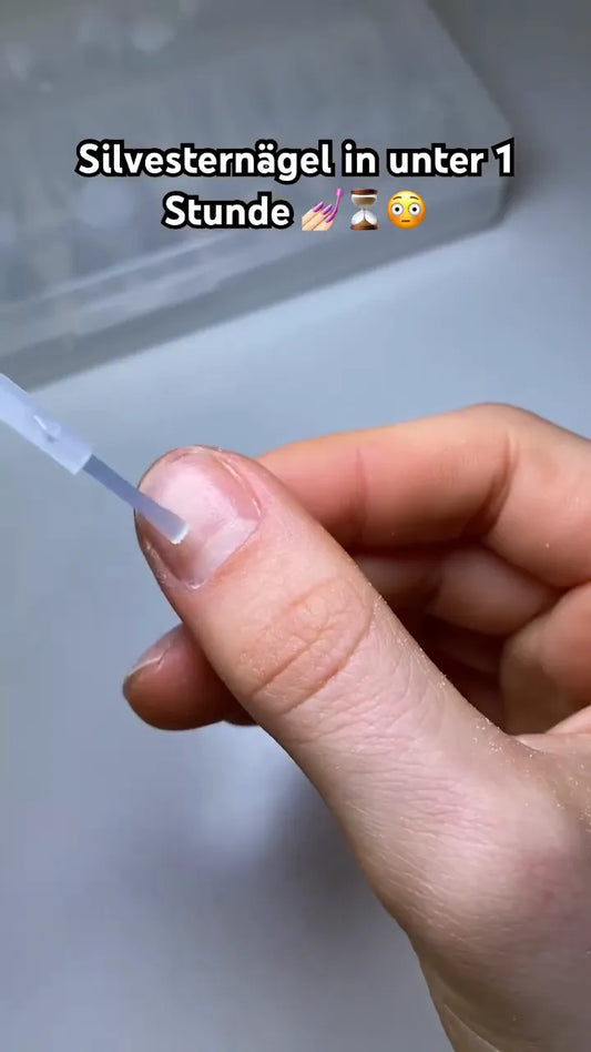 Nagelvorbereitung: Anrauen und Dehydrieren